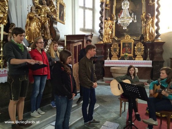 MUTTERTAGSMESSE & PFARRCAFÉ